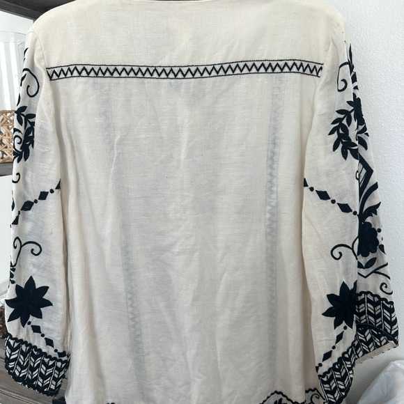 Chico’s Off White & Black Tassel Tie Embroidered Tunic Top Size 1 (Size 8 Med) - Picture 2 of 7